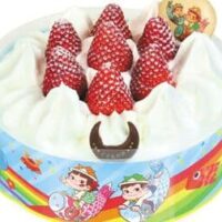 不二家洋菓子店 こどもの日向け「ペコちゃんポコちゃん苺のショートケーキ」「かぶとケーキ」など