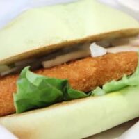 【実食】モス「ソイシーバーガー ～ソイのおさかな風フライ～」まるで本物!? 野菜＆穀物を主原料にしたハンバーガー 何も知らずに食べたら気づかないかも