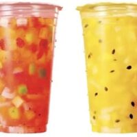 【本日発売】ミスド「赤色フルーツティ ストロベリー＆キウイ」「黄色フルーツティ パイン＆マンゴー＆パッションフルーツ」フルフル振って飲む“まるで果実”なドリンク