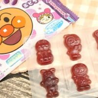 【実食】不二家「アンパンマングミ」好きな人〜！オブラート付きの可愛いキャラクター型グミ