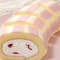 【7月25・26日新発売】ローソン 新入荷スイーツまとめ「もち食感ロール（いちご＆レアチーズ）」「もっちり抹茶ミルクわらび（とろ～り抹茶）」「あんクロワッサン」など