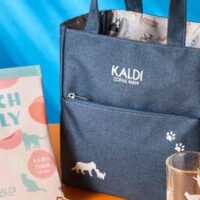 【本日発売】カルディ「ニャンコーヒードリップセット」猫イラスト入りジッパーバッグ・カフェカルディドリップ ニャンコーヒー・ミニジッパーバッグがセット