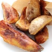 【実食】ロッテリア「熟成黄金ポテト（インカのめざめ）」がホクホク甘くて超ウマいッ！「紫いもシェーキ」は飲むだけでハッピー沖縄気分に ― “食べごろお芋フェア”