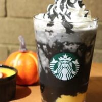 【食レポ】スタバ新作フラペ「Booooo フラペチーノ」とろっとパンプキンプリンの甘み！コクのあるキャラメルソースがアクセント