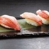 くら寿司「極上かに」フェア！生本ズワイガニ大（一貫）・ボイル本ズワイガニ大（一貫）・丸ズワイガニ二種盛り など注目商品まとめ