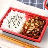 ローソンストア100「だけ弁当（焼そば）」シリーズ第11弾！お客の声から商品化が実現