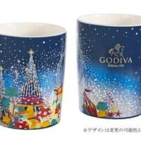 ゴディバ ホリデー コレクション「オリジナルマグカップ」プレゼントキャンペーン！クリスマスマーケットの情景デザイン