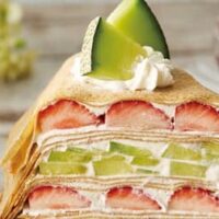 ラブアンドテーブル(Love&Table)の初夏限定ミルクレープ|苺とメロンフレーバーとおすすめ店舗を紹介