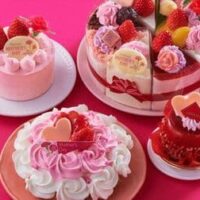 【本日発売】シャトレーゼ 2025年母の日ケーキまとめ「母の日 花束アソートデコレーション」「母の日 苺のチーズモンブラン」など！