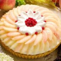 【2025年7月発売】桃スイーツまとめ!シャトレーゼ・ローソン・デニーズ・銀座コージーコーナー・キル フェ ボン・アンテノール・カフェコムサの7ブランド