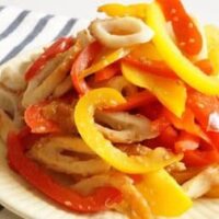 簡単・人気【パプリカレシピ】まとめ!「パプリカとツナのチーズサラダ」「パプリカとちくわのきんぴら」「なすパプリカの味噌炒め」など5選