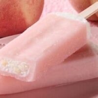 【2025年夏】シャトレーゼ 注目アイスまとめ「やわらか氷バー 山梨県産白桃」「チョコバッキー チョコ」「糖質70％カットのアイス マダガスカルバニラ」など