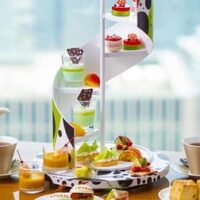 コンラッド大阪 「ドットフル・サマーアフタヌーンティー」を10月13日まで提供中|コンラッド東京では味わえないひとときを