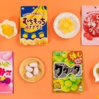 ファミリーマート グミの日向け「とろみ~グミ ぶどう味」「むちもっちバナナグミ」「しゃりぷにょ梅グミ」など5種!