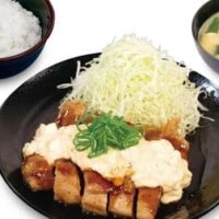【2025年10月最新】外食チェーン 新商品・新メニューまとめ第4弾！松屋・すき家・松のや・なか卯・大阪王将の5ブランド