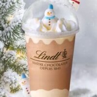 【2025年11月】チョコレートドリンク新商品まとめ「タリーズドバイチョコレートラテ」「リンツ SNOWMAN ショコラドリンク」など
