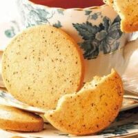 【2026年3月発売】紅茶スイーツ新商品まとめ！セブン-イレブン「かじる紅茶チーズケーキ アッサム仕立て」・ロイズ「アールグレイビスケット」など