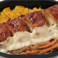 【500kcal以下を厳選】セブン-イレブンの新作お弁当&ドリア6選│甘辛だれで食べる 海老天とかき揚げご飯、海老のトマトクリームオムライスドリアほか