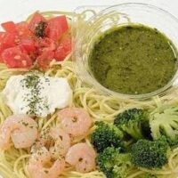 【セブン-イレブン】5月26日～発売！500kcal以下のパスタ&ラーメン6選～「冷製パスタ 海老とブロッコリーのバジル」ほか～