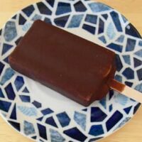 【フタバアイス実食】特デカチョコバーを食べてみた!安さとボリュームに驚き