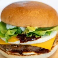 【2026年7月最新】ゼッテリア＆フレッシュネスバーガー夏のハワイアン特集！南国気分満載の新作バーガー続々登場